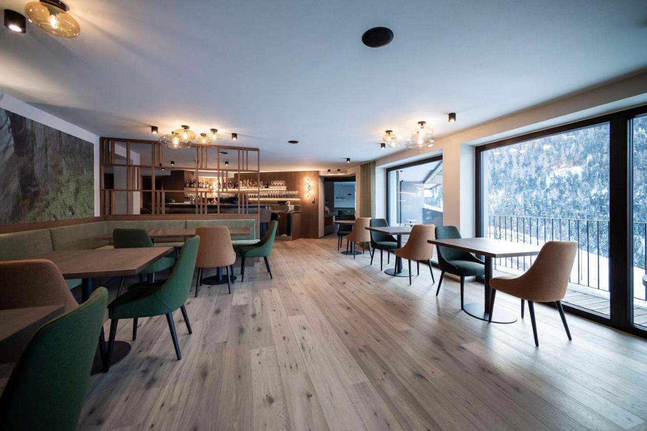 Hotel Plan Murin Ла Вале Екстериор снимка